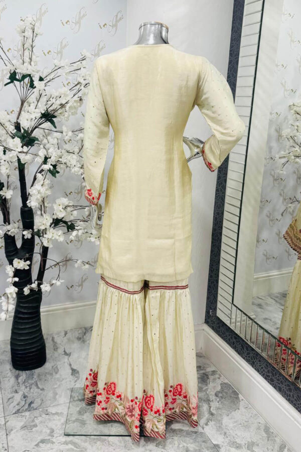 Sandali luxe 3 piece gharara suit - Image 4