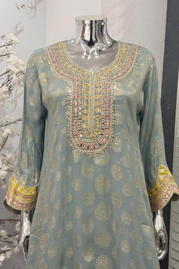 Sandali luxe collection 3 piece sharara suit - Image 5