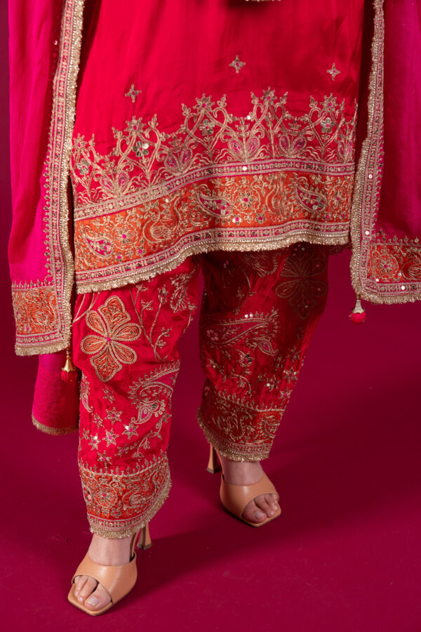 Mantabi premium luxe collection shalwar suit - Image 7