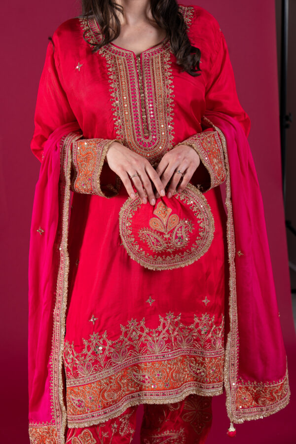 Mantabi premium luxe collection shalwar suit - Image 5