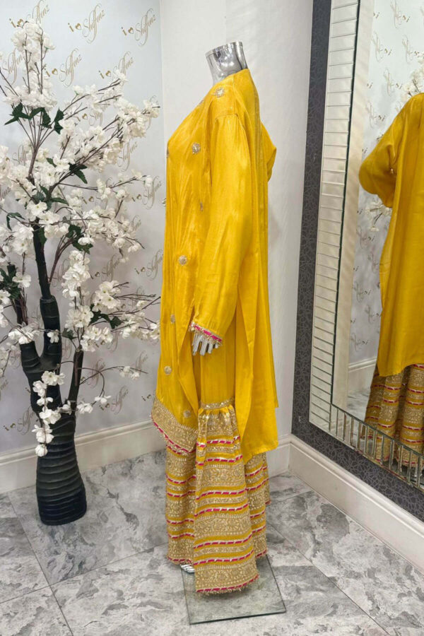 Sandali luxe pure chiffon semi stitched suit - Image 3