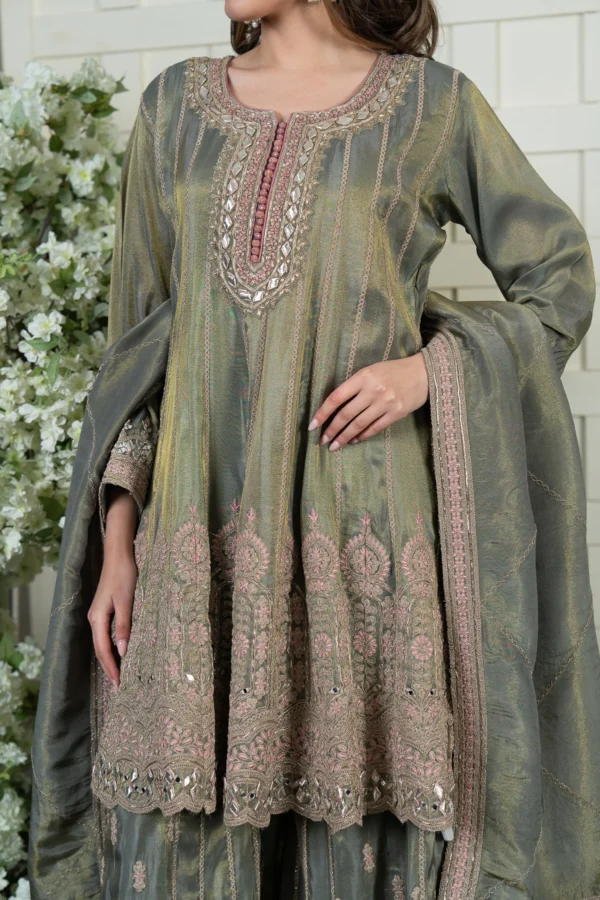 Premium Luxe 3 piece raw silk sharara suit - Image 5