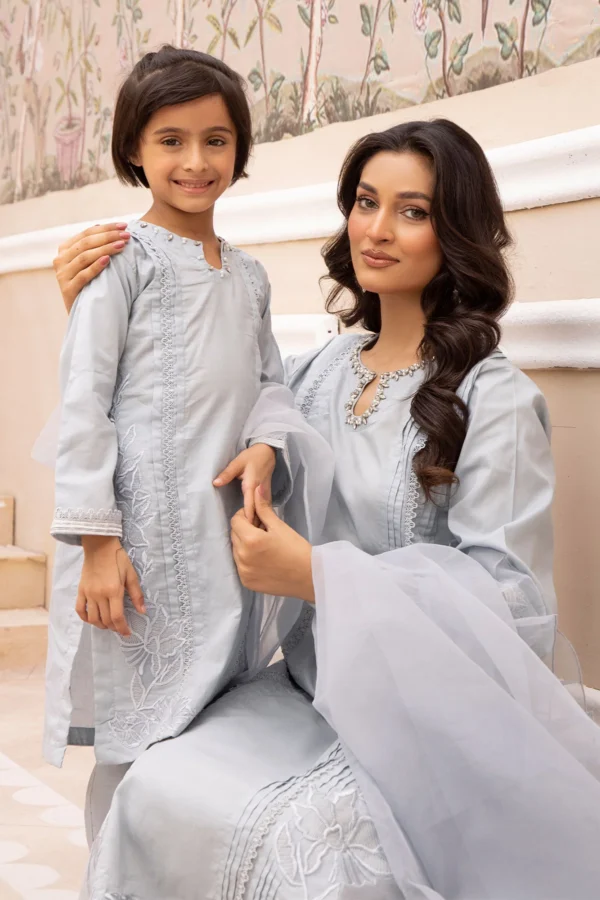 Deluxe Eid 2025 3 piece mother and daughter kids suit - Image 2