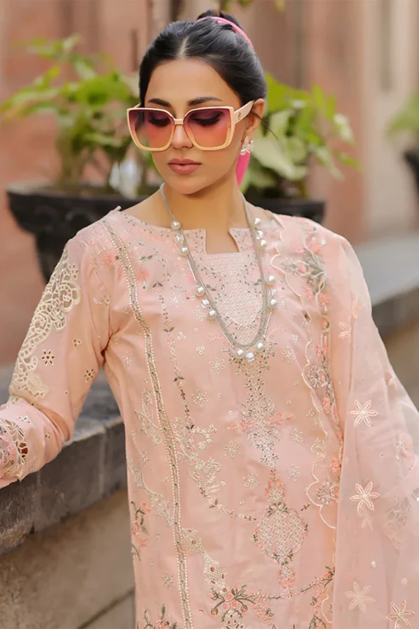 Bazar Kahani Eid 2025 3 piece delicate mother's suit - Image 7