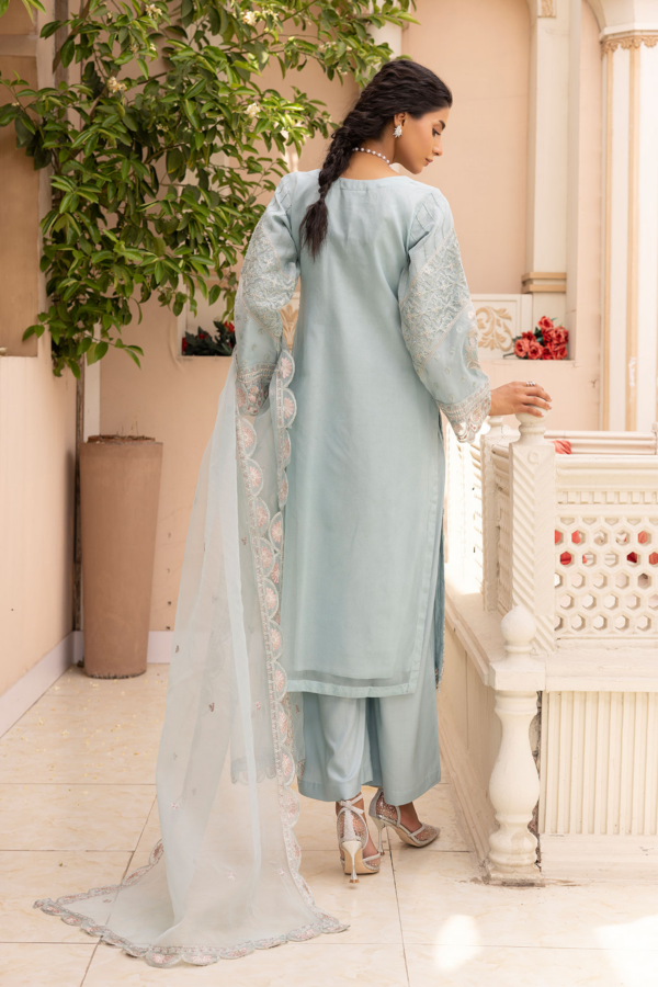 Kiara luxe collection embroidered 3 piece Eid suit - Image 3