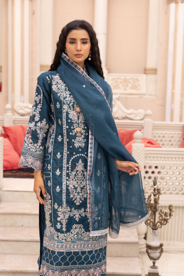 Kiara luxe Eid collection 3 piece organza embroidered suit - Image 3