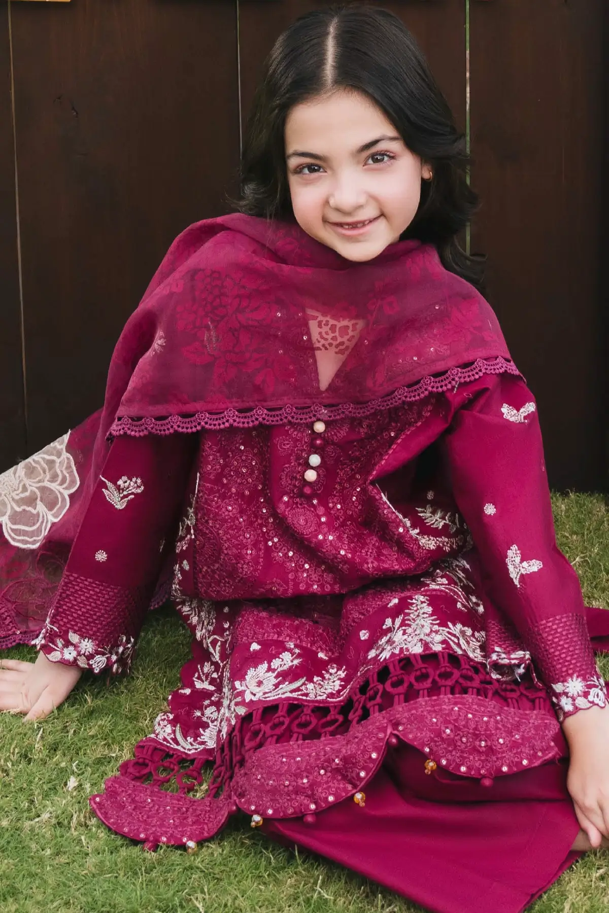 Lily mother and daughter emb 3 piece kids suit - Image 3