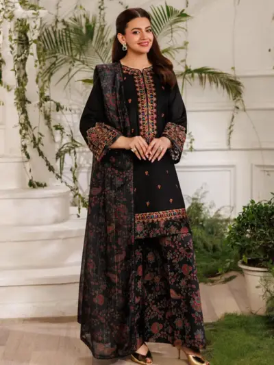 Aabroo summer lawn Eid collection embroidered plazo suit - Black, Medium