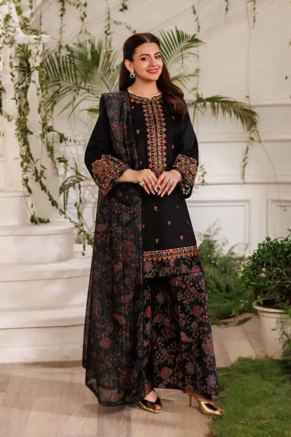 Aabroo summer lawn Eid collection embroidered plazo suit - Black, X - Large