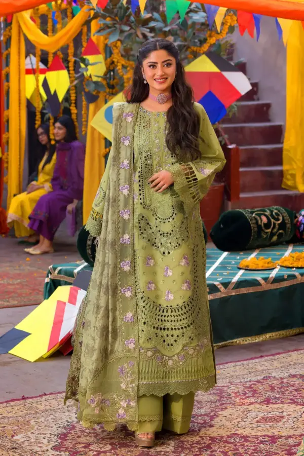 Ivana luxury collection Nisa 3 piece embroidered suit - MEHNDI, X - Large