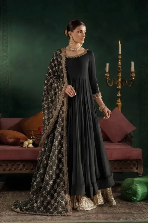 Khudabaksh luxe embroidered crinkle chiffon gown - Black, Small