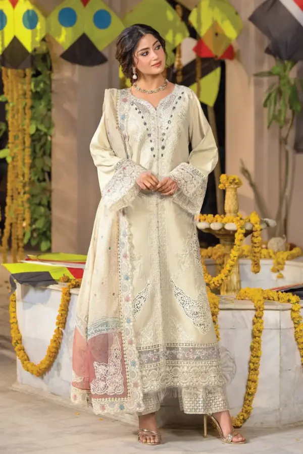 Ivana luxury collection skylar 3 piece embroidered suit - Beige, X - Large
