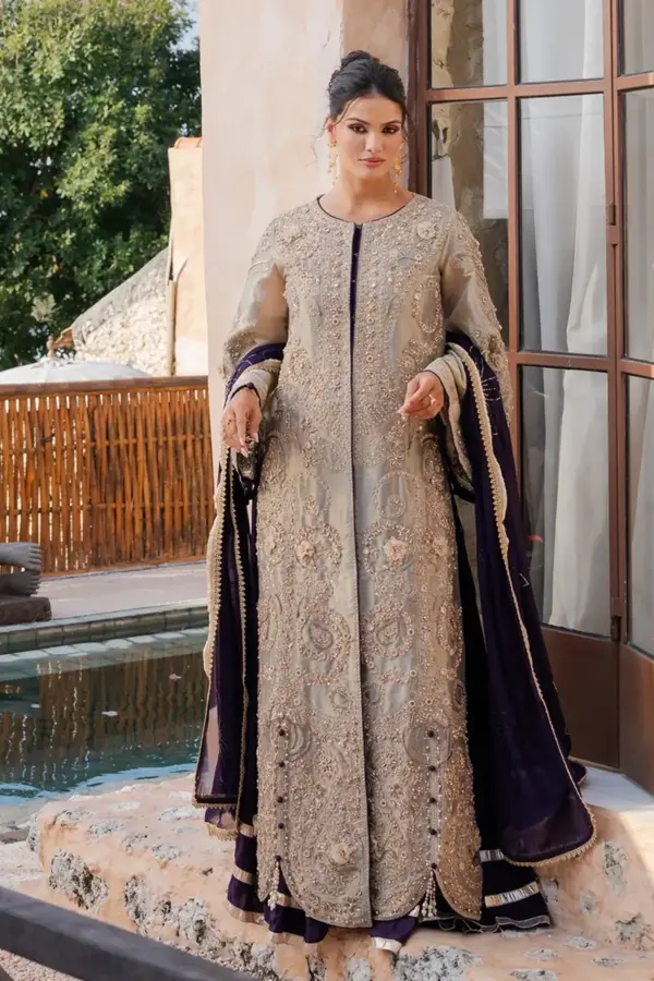 Amnah premium collection Elara 3 piece embroidered suit - Gold, X - Large