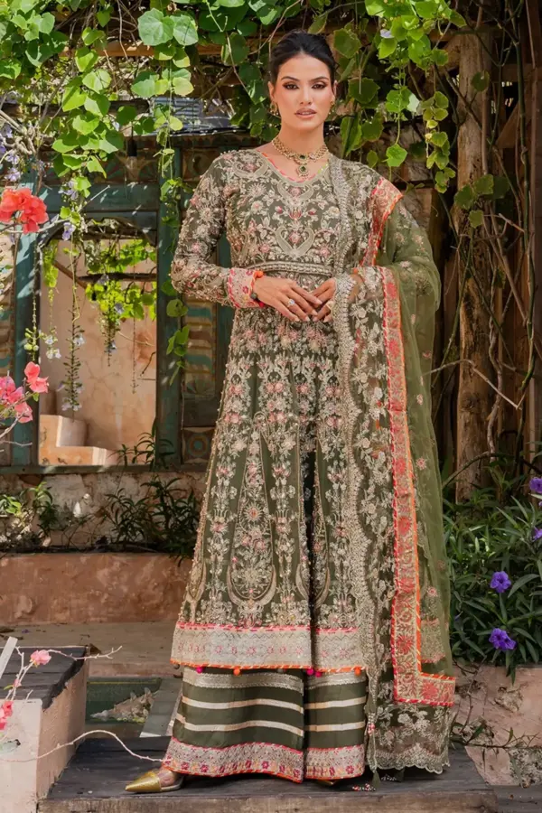 Amnah premium collection Seraphine 3 piece embroidered suit - Green, X - Large
